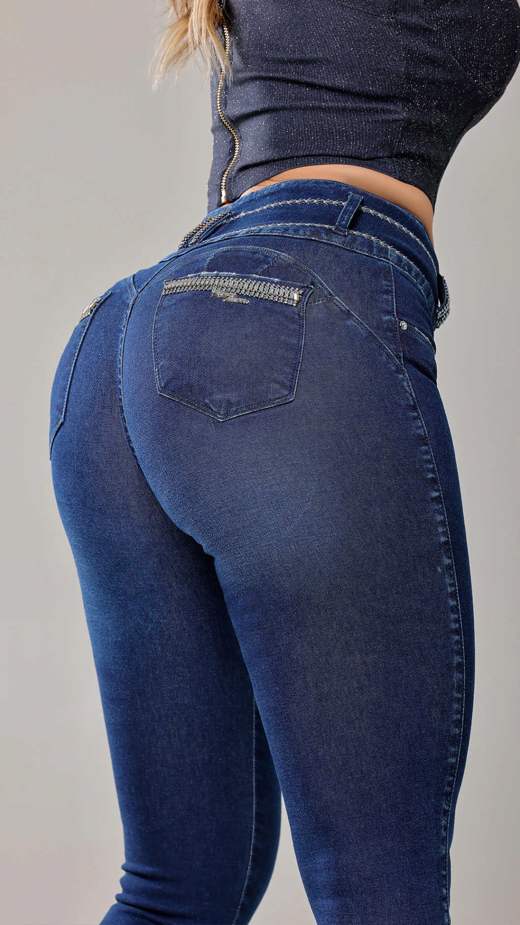 Calca Jeans Cigarrete Belle com Brilho