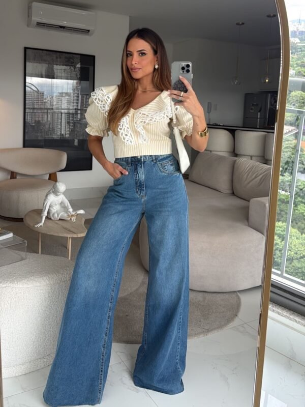 Blusa Cropped Canelada com Renda