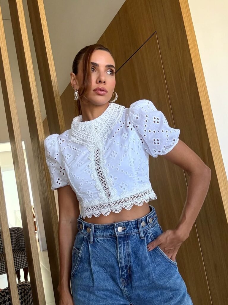 Cropped Laise Gola Alta Manga Bufante Branca