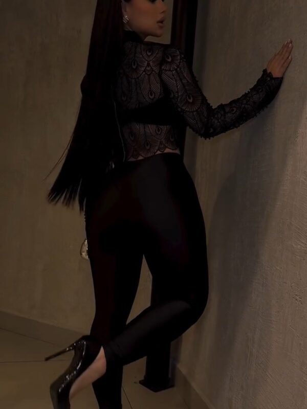 Blusa Pérolas Black