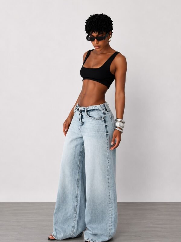 Calça Jeans Wide Leg Lavagem Clara