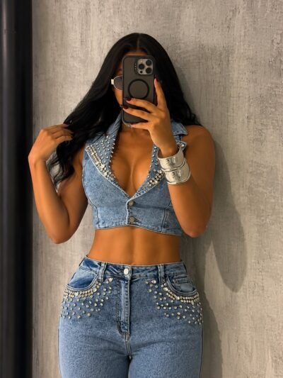 Conjunto Jeans Calça + Cropped com Pedrarias