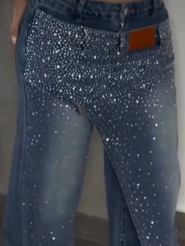 Calça Wide Leg Jeans Cravejada de Cristais
