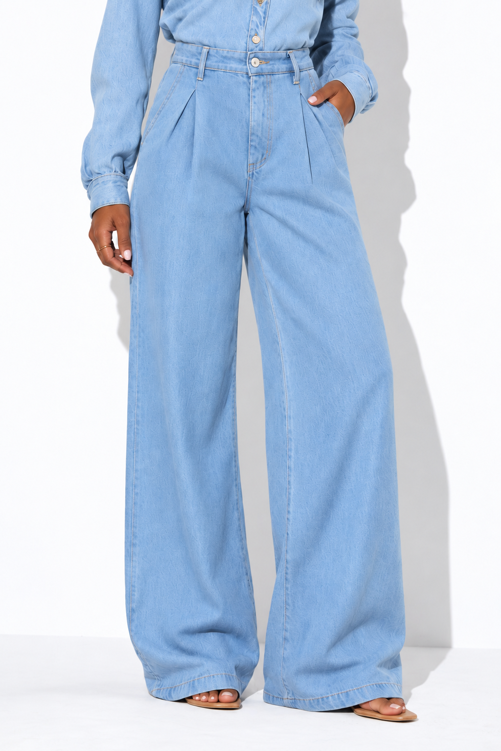 Calça Jeans Alfaiataria Morena Brazil - jeans clara