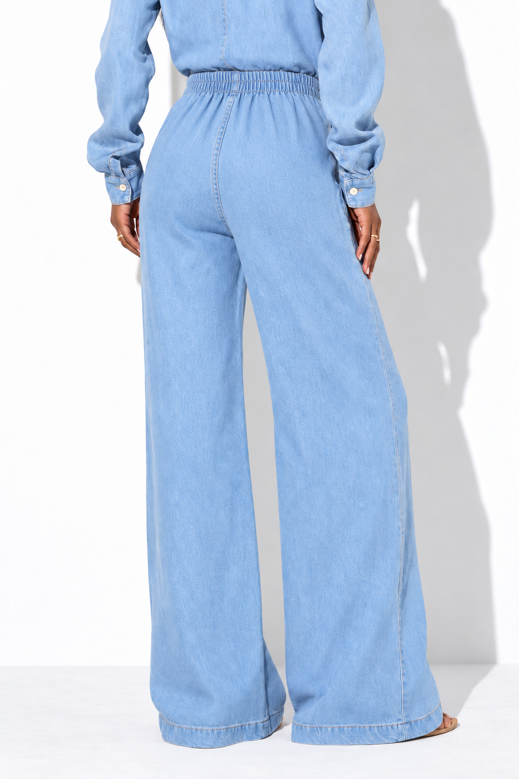 Calça Jeans Alfaiataria Morena Brazil - jeans clara