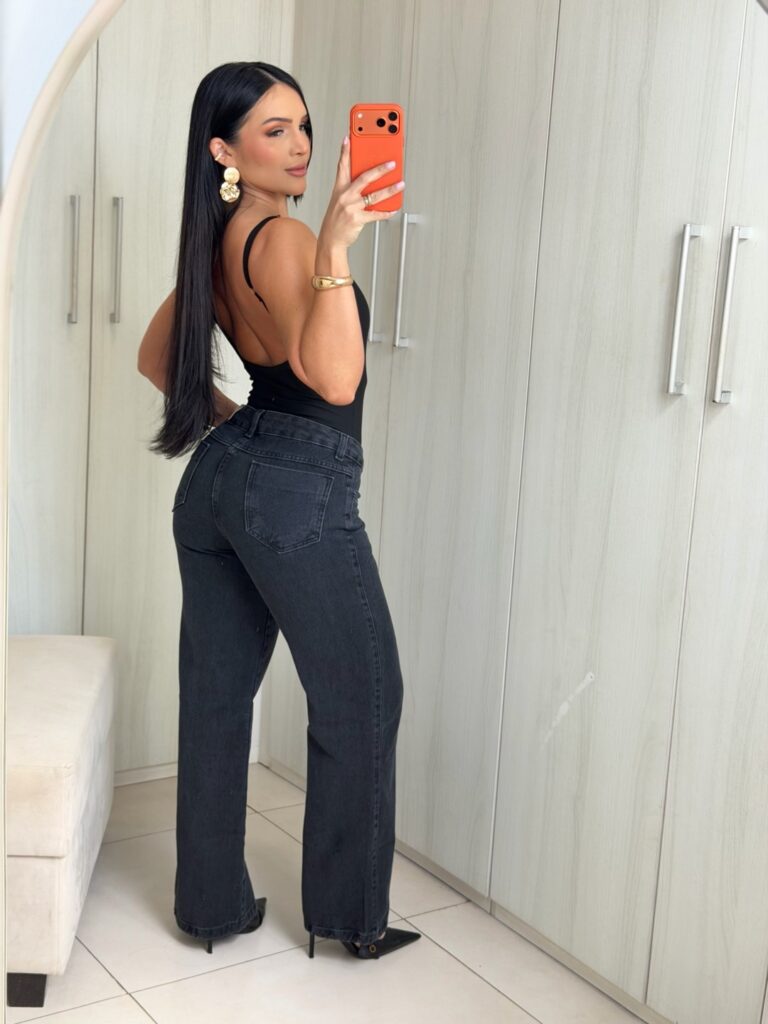 Calça Wide Leg Jeans Escura Reta