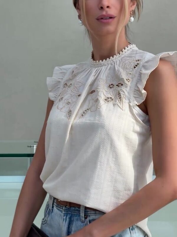 Blusa Laise Branca Manga Curta