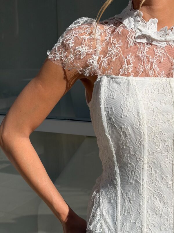 Blusa Corset Renda Chantilly