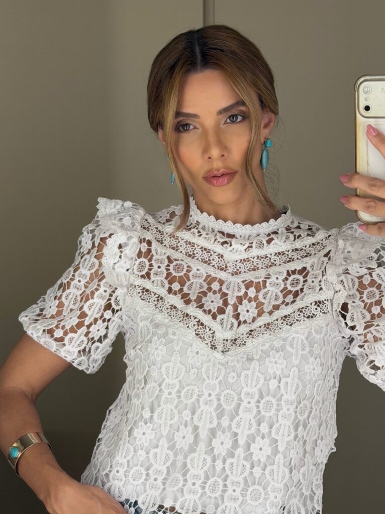 Blusa Renda Guipir Manga Princesa