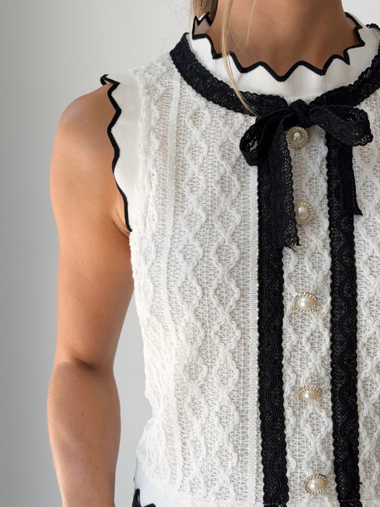 Blusa Tricot Laço Preto