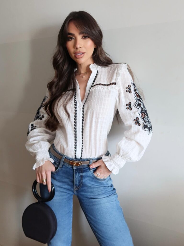 Camisa Bordada Manga Longa