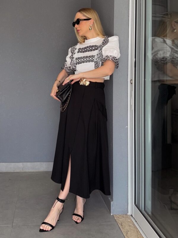 Cropped Bicolor Babados