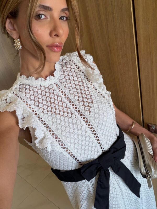 Vestido Renda Guipir com Faixa