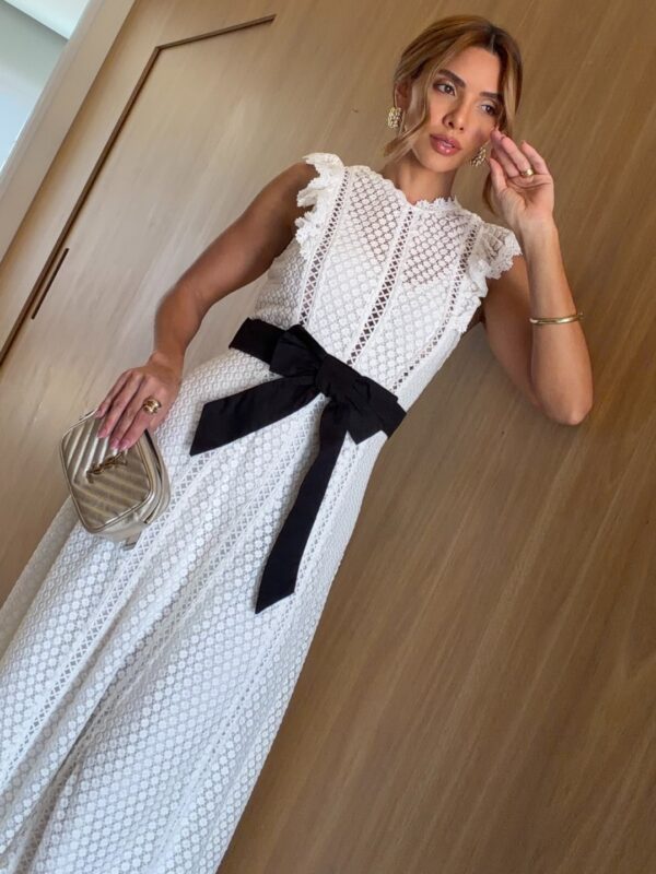 Vestido Renda Guipir com Faixa