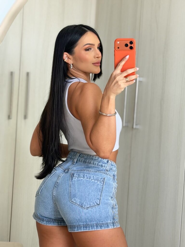 Short Jeans com Brilho
